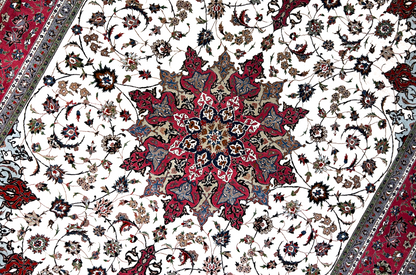 8'2"x11'5'' Very Fine Hand-Knotted Silk & Wool Tabrize Area Rug - Carpet