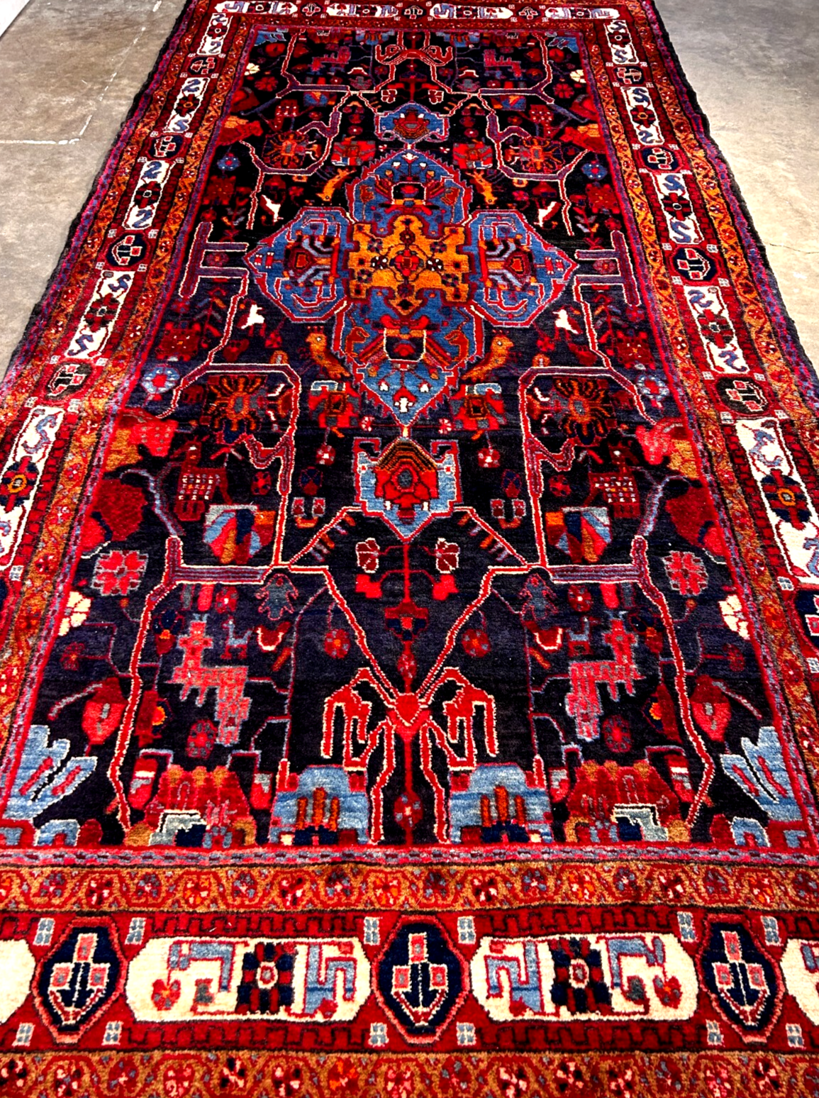 5'3" x 10'11" Hand-Knotted 100% Lamb Wool Pile Nahavande Area Rug - Carpet