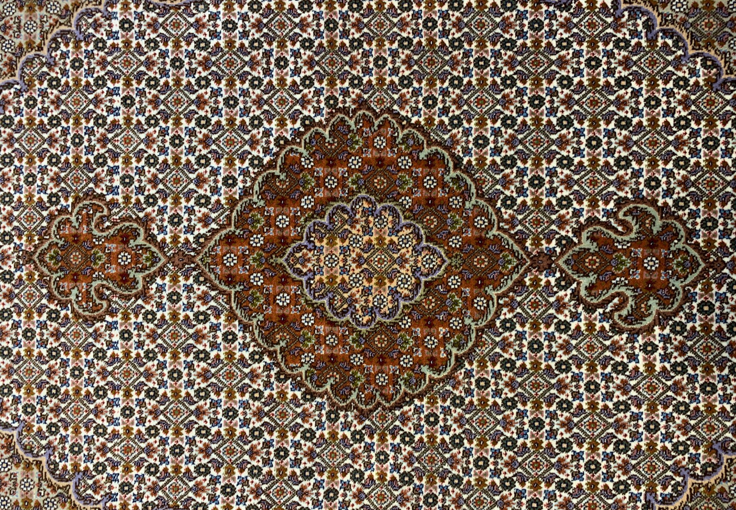 3'5"x4'10" Hand-Knotted Wool & Silk Tabrize Mahi Rug