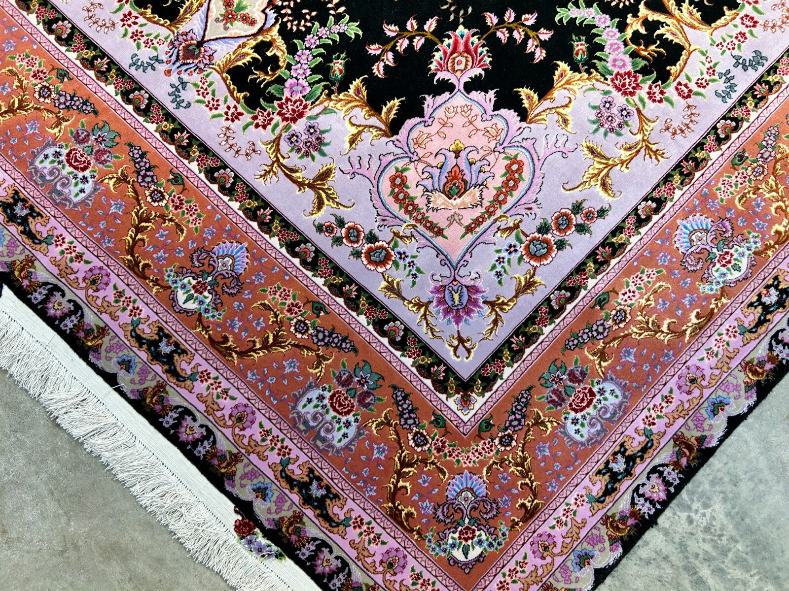 6'8"x10' Extra-Fine Hand-Knotted Wool & Silk Blend Tabrize Carpet - Area Rug