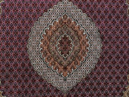 8'2"x11'10" Fine Hand-Knotted Silk & Wool Tabrize Fish Style Rug