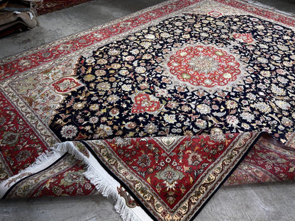 8'7"x12'3" Very Fine Hand-Knotted Wool & Silk Tabrize Area Rug - Carpet