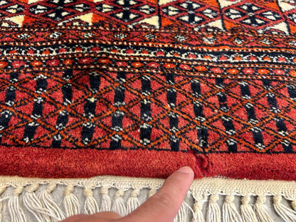 4'2"x6' Hand-Knotted 100% Wool Bokhara Area Rug - Carpet