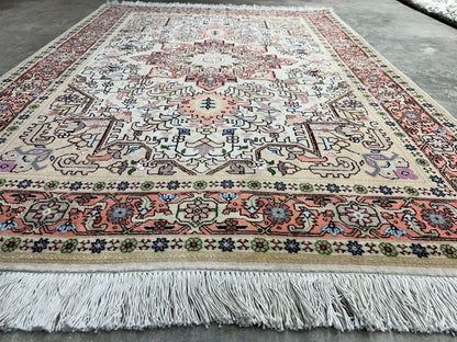 3'4"x4'10'' Hand-Knotted Silk & Wool  Pile Tabrize Area Rug