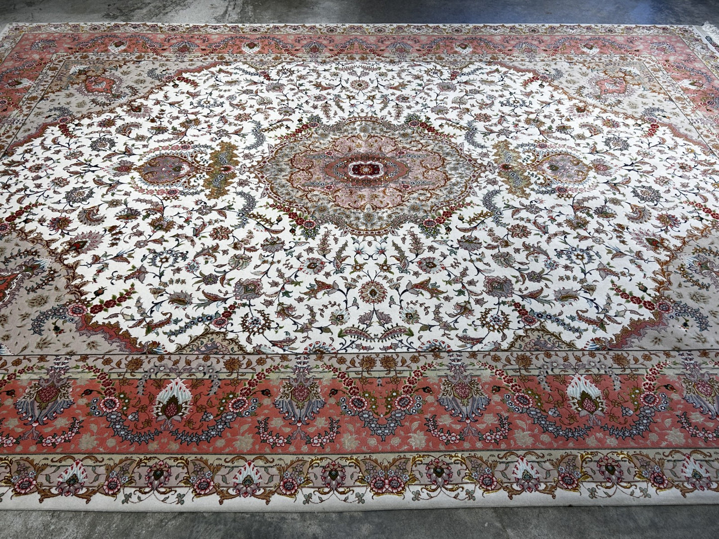 8'3"x11'6" Very Fine Hand-Knotted Wool & Silk Tabrize Area Rug - Signed