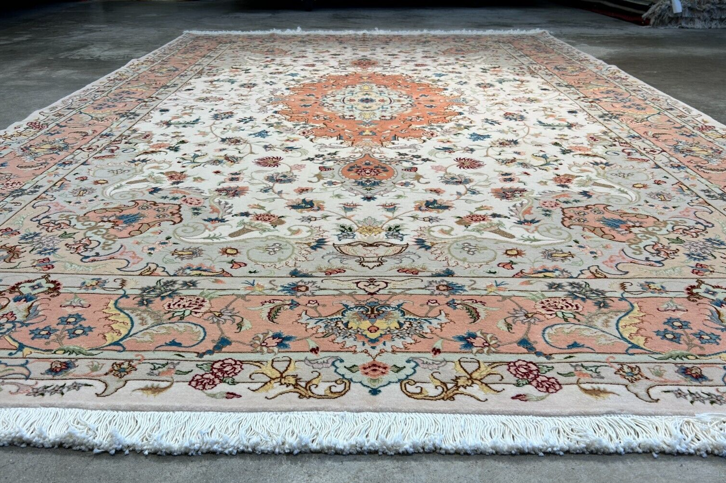 6'7"x9'10" Extra-Fine Hand-Knotted Wool & Silk Blend Tabrize Carpet - Area Rug