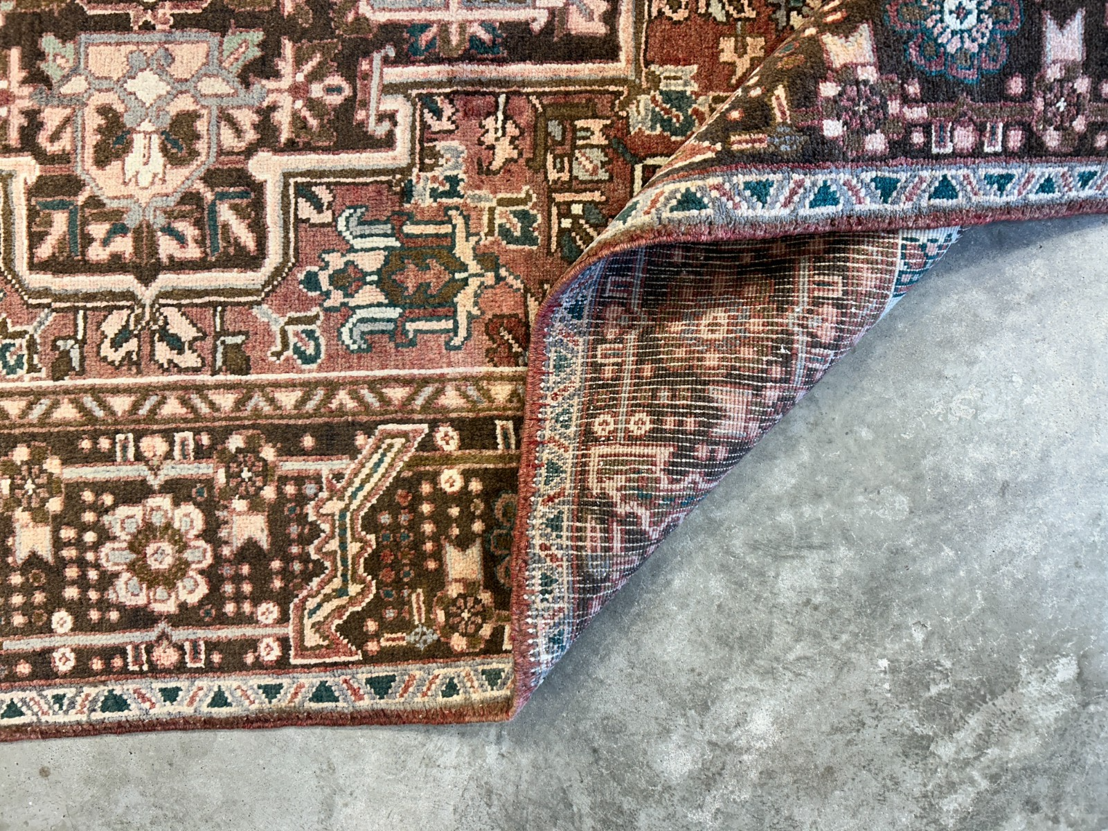 7'5"x11'5" Hand-Knotted 100% Wool Pile Herize Rug