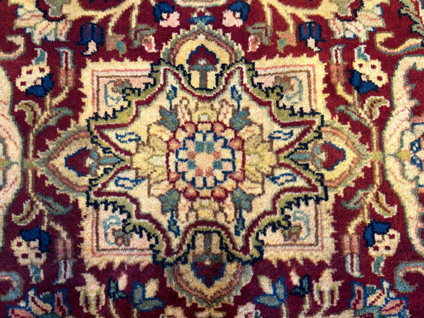 9'1"x12'3" Very Fine Hand-Knotted 100% Fine Wool Pile IndoTabriz Rug