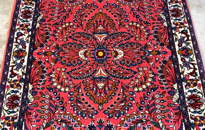 3'6"x5'2'' Hand-Knotted 100% Wool Pile Sarouke Area Rug