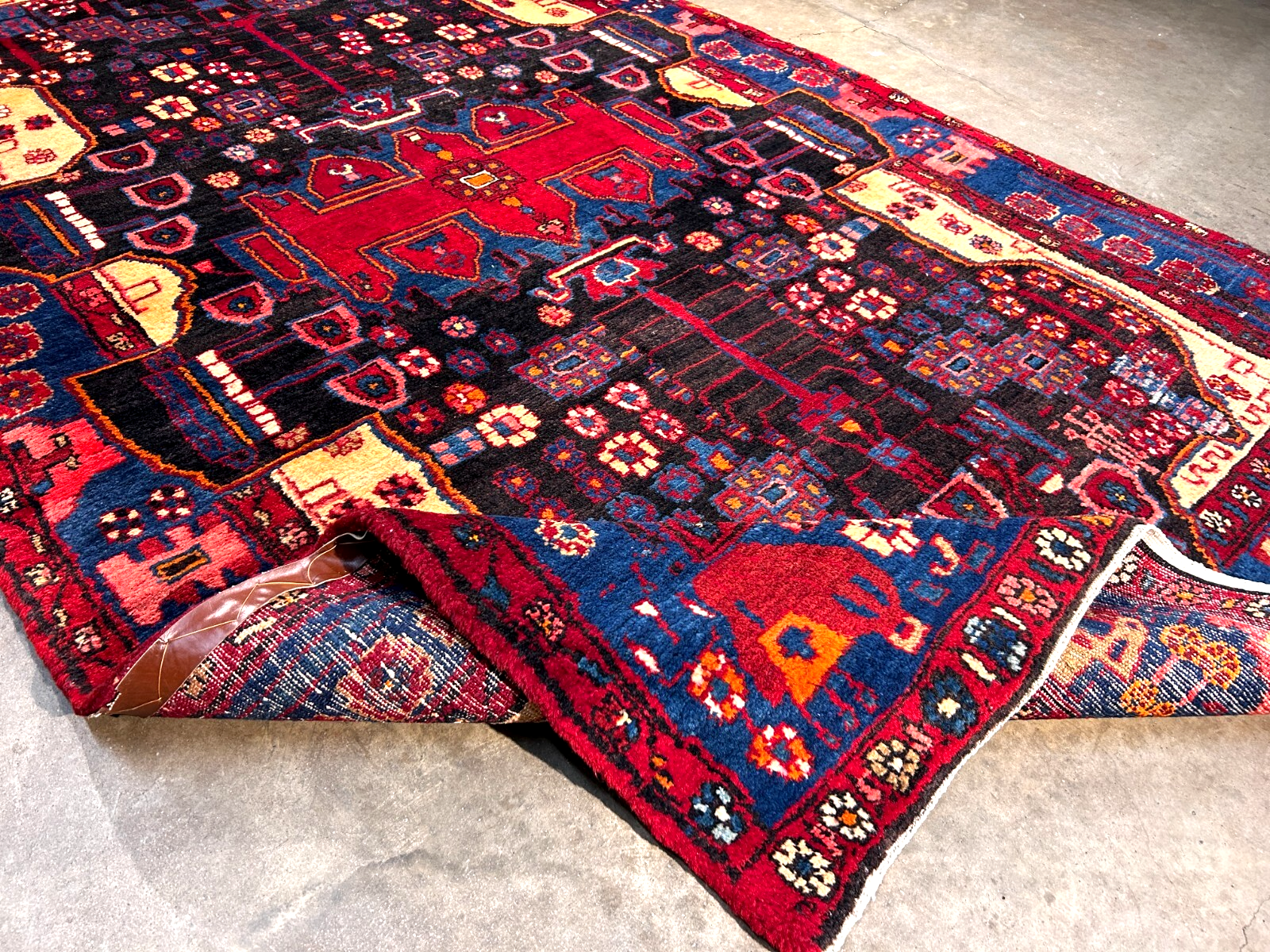 5'0" x 8'9" Hand-Knotted 100% Lamb Wool Pile Nahavande Area Rug - Carpet