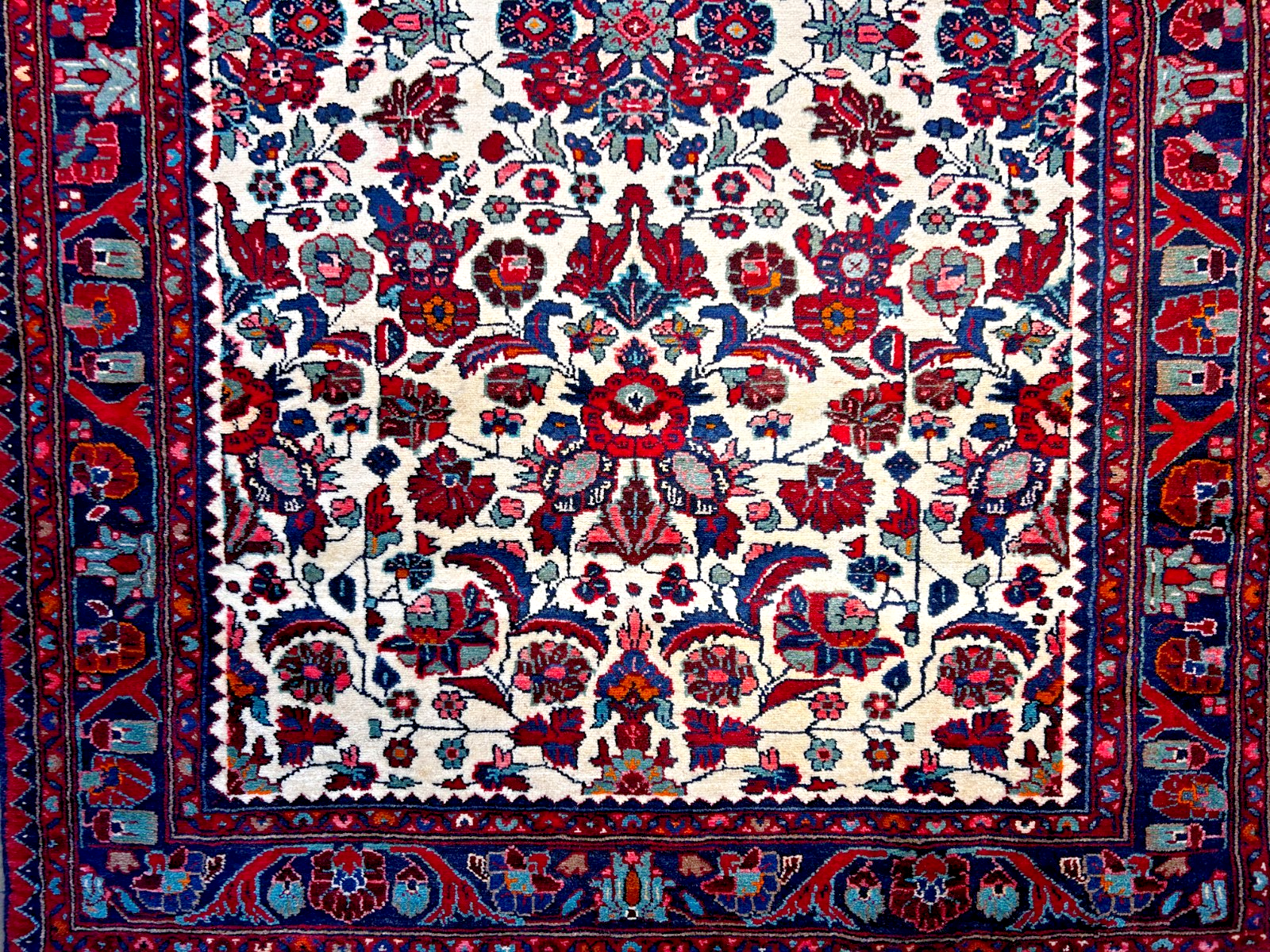 5'2" x 10'11'' Hand-Knotted 100% Lamb Wool Carpet - Hamadane Area Rug