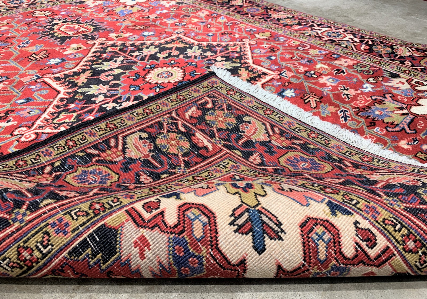 5'0" x 6'2" Hand-Knotted 100% Wool Pile Geometric Herize Area Rug