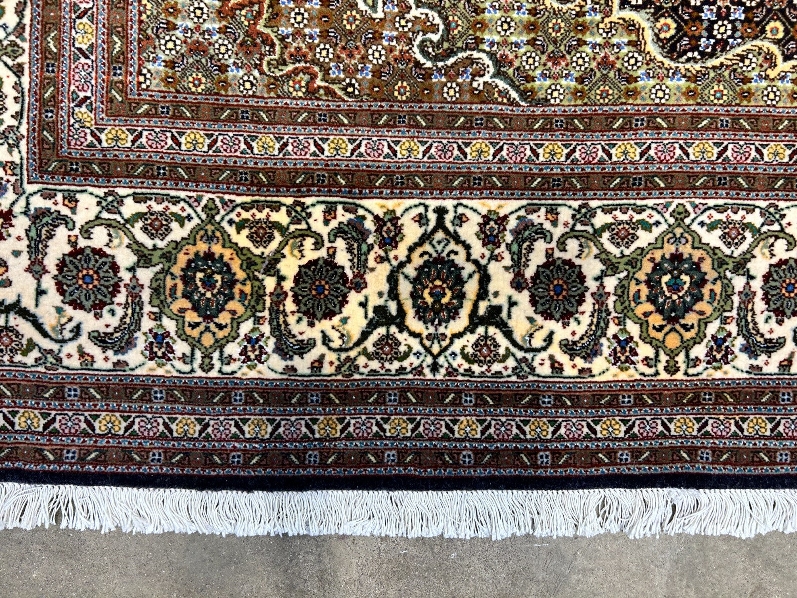 6'6"x6'8" Very Fine Hand-Knotted Wool & Silk Tabrize Rug