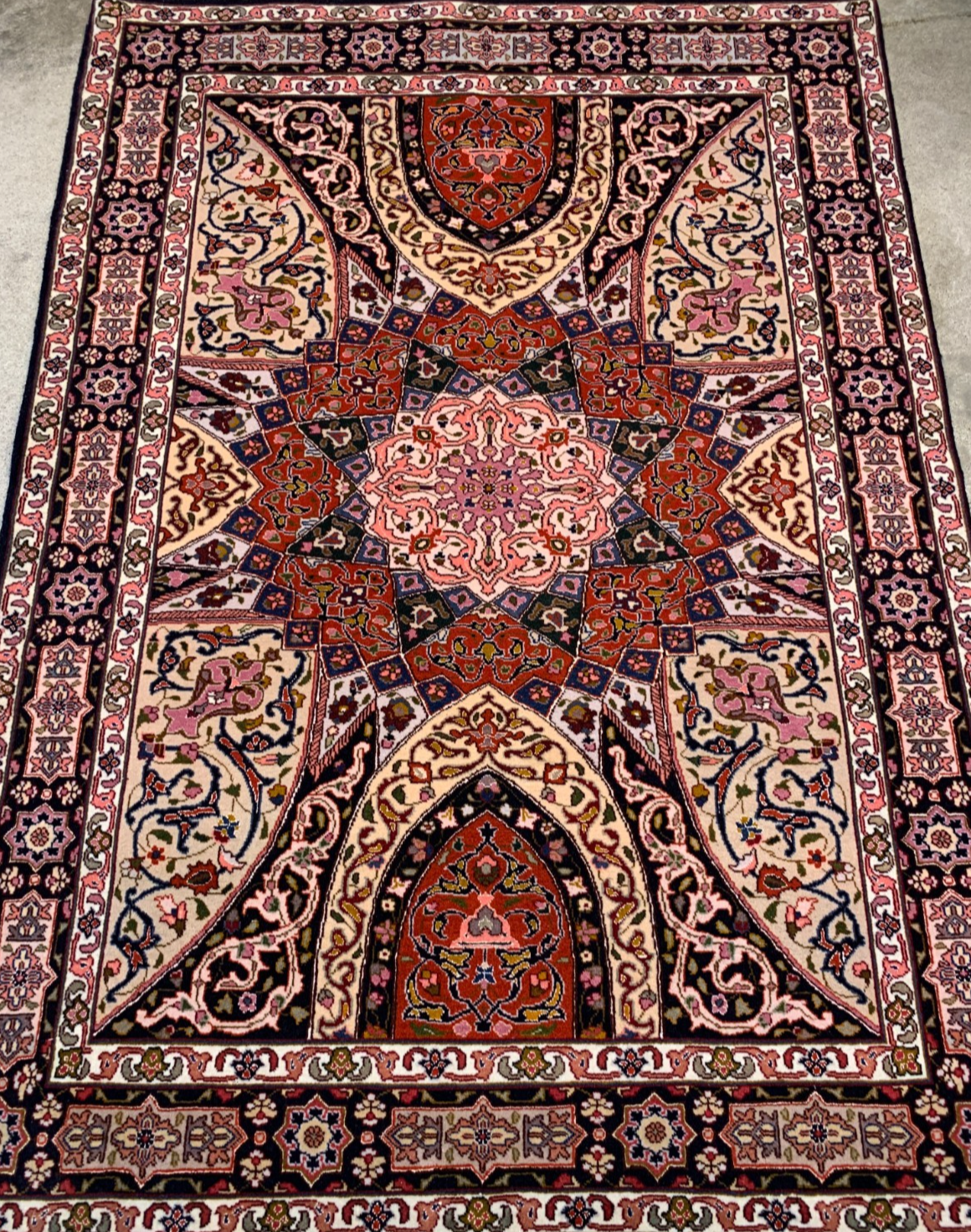 3'5"x5' Hand-Knotted Silk & Wool Tabrize Gonbadi Area Rug