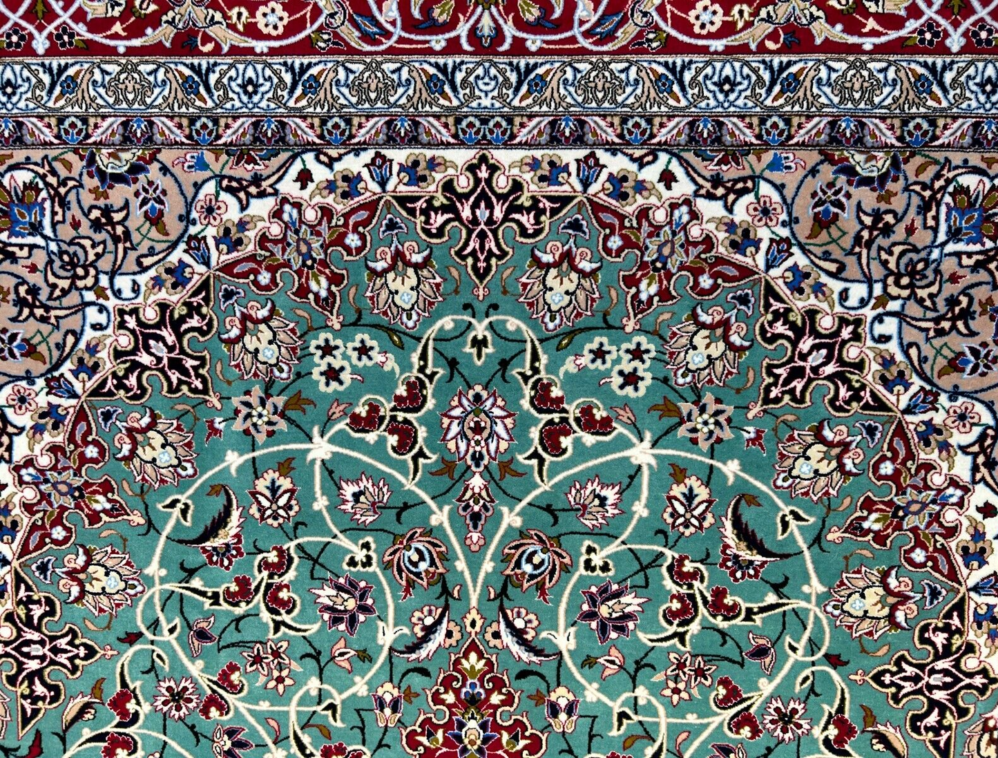 6'9"x10' Extra-Fine Hand-Knotted Wool & Silk Blend Isfahane Area Rug - Signed