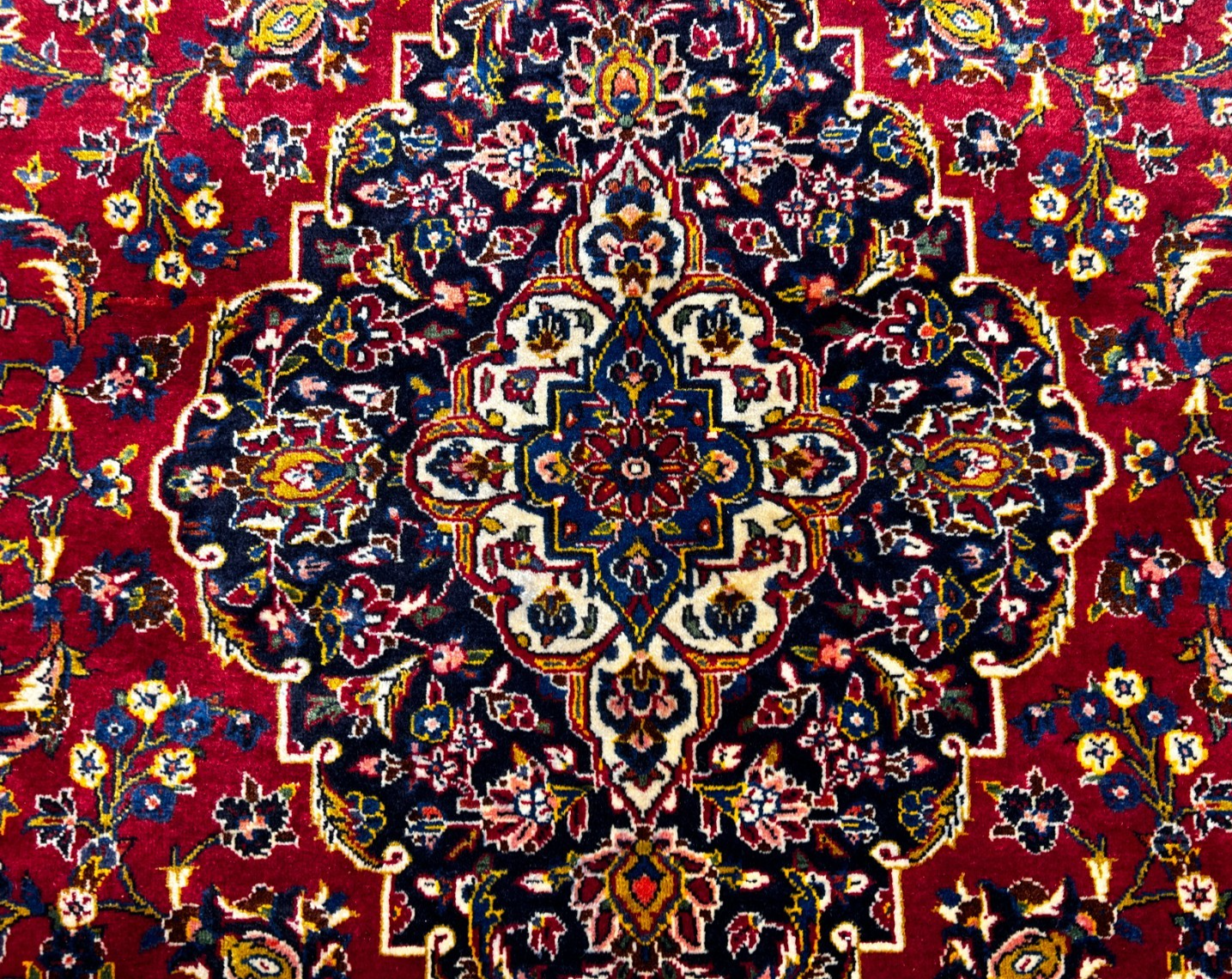 8'4"x12' Hand-Knotted 100% Wool Pile Kashane Area Rug - Signed