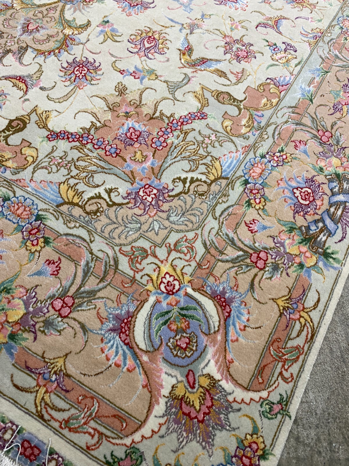 4'10"x6'10" Very Fine Hand-Knotted Wool & Silk Blend Tabrize Carpet - Area Rug