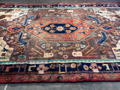 4'9" x 7'10" Hand-Knotted 100% Wool Pile Nahavande Area Rug