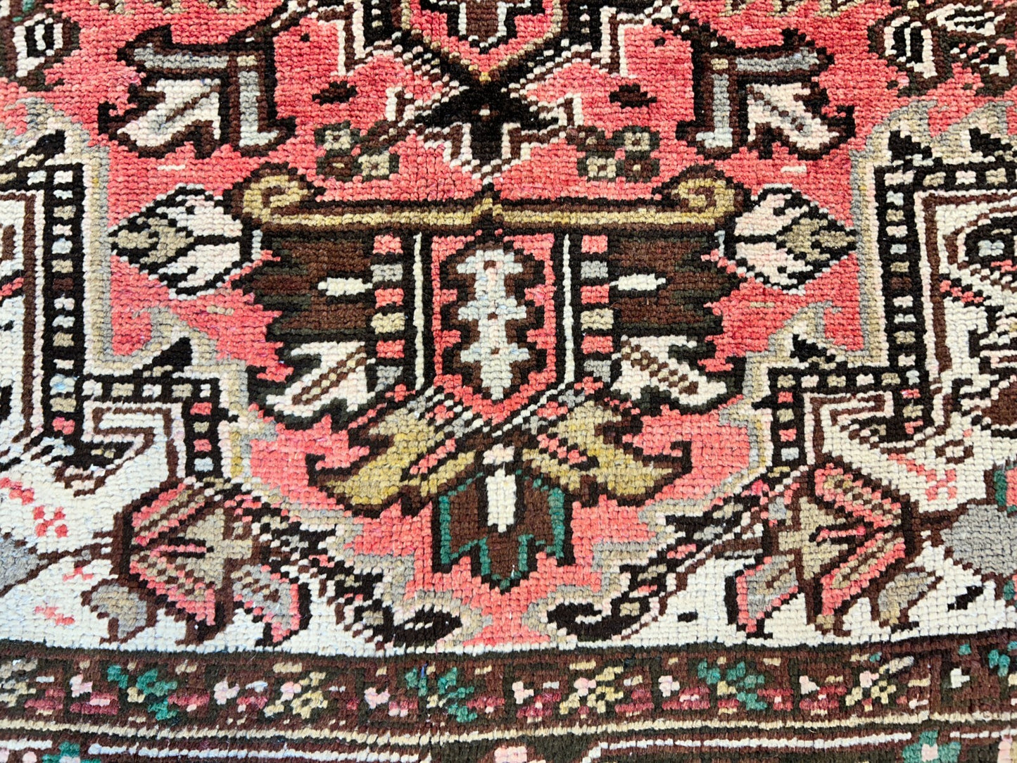 8'5"x11'10" Hand-Knotted 100% Wool Pile Herize Rug