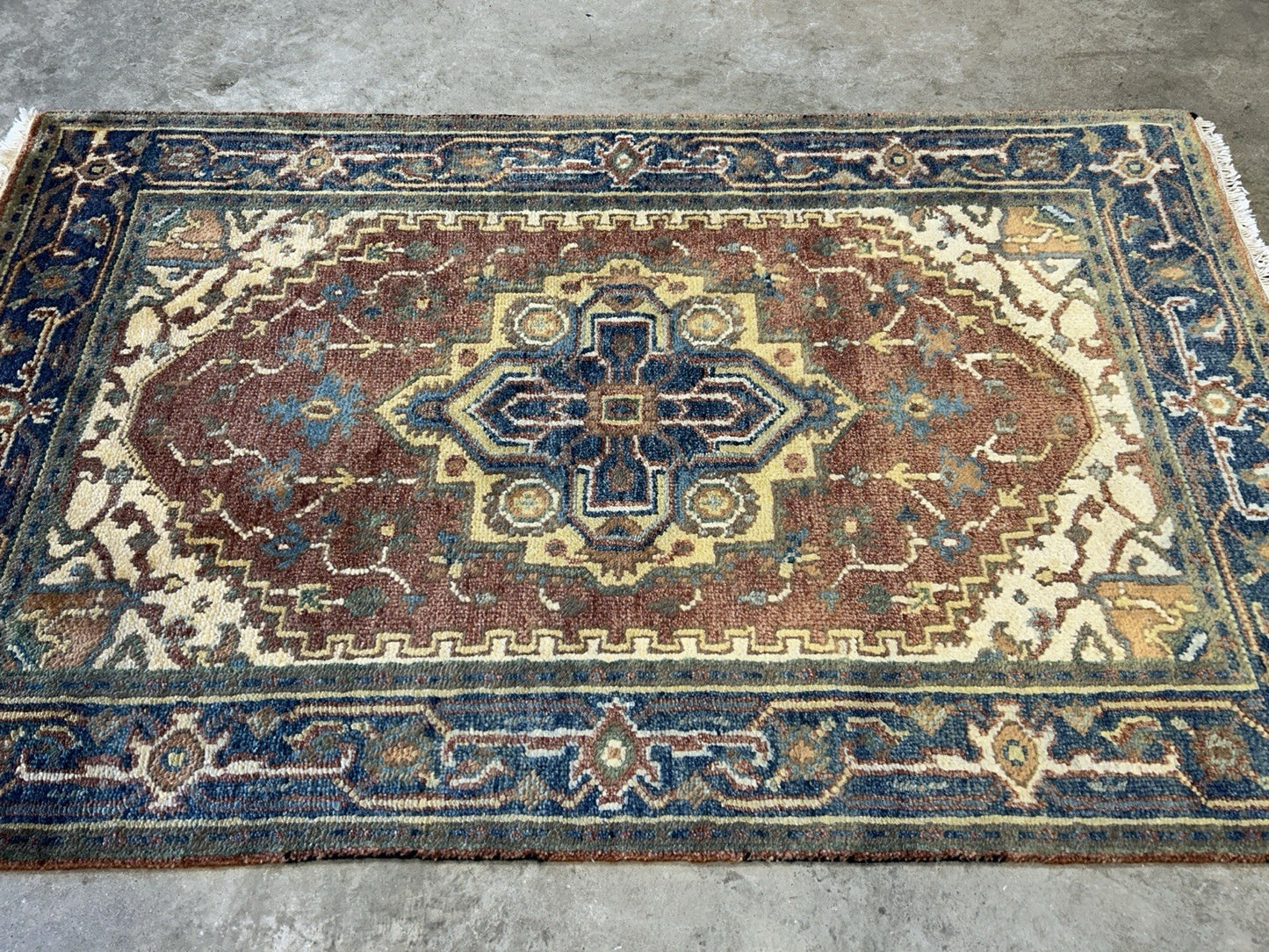 3’1”x5’ Hand-Knotted 100% Wool Indoserapi Area Rug - Carpet