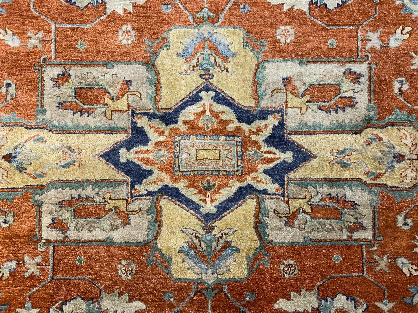 9'x12' Hand-Knotted 100%  Wool Pile IndoSerapi Rug