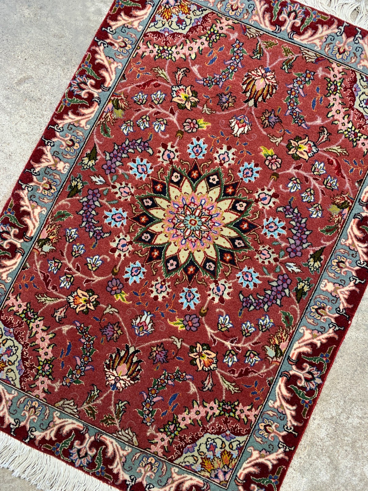 2'x3' Very Fine Hand-Knotted Wool & Silk Tabrize Rug