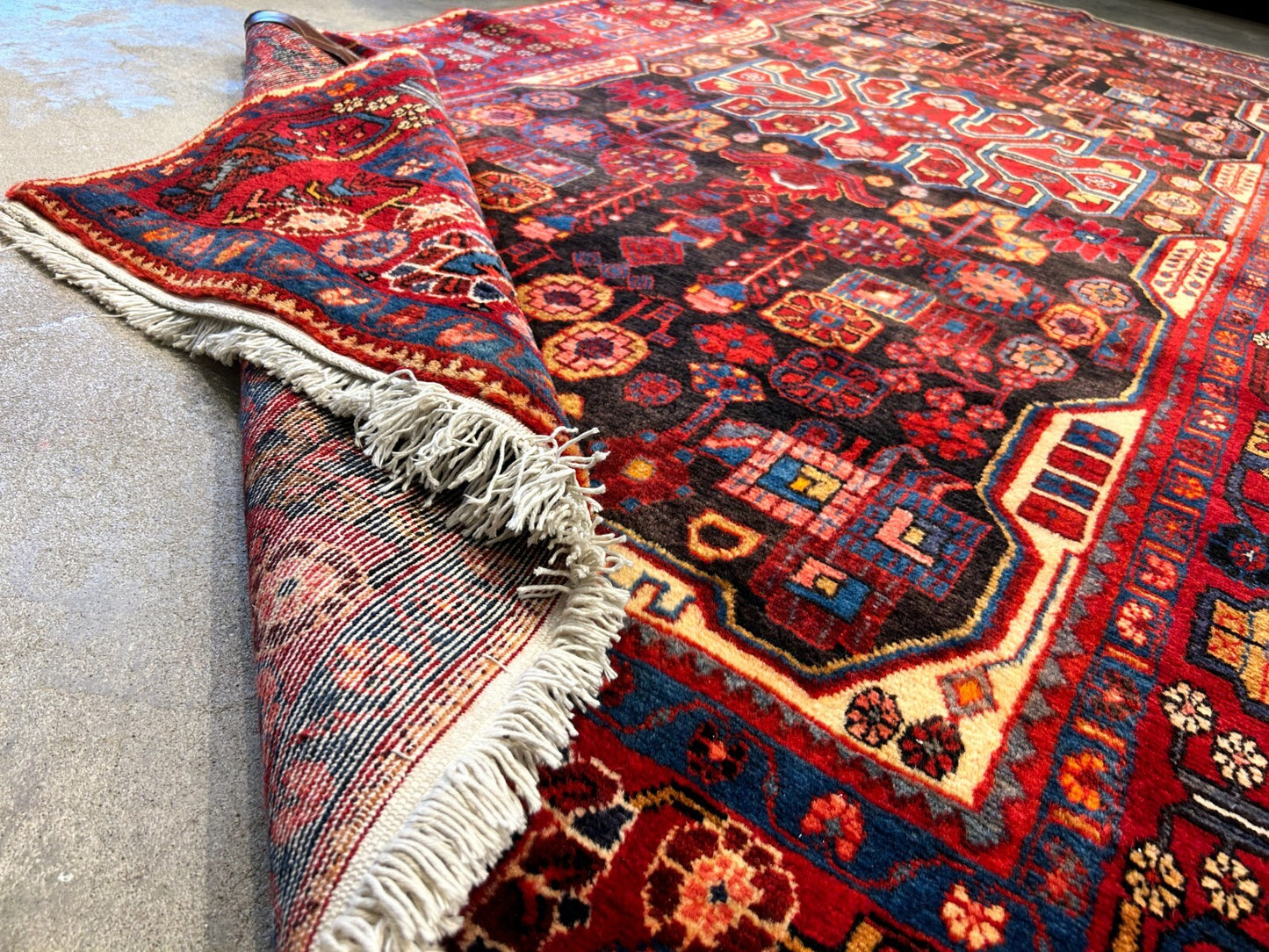 5'0" x 9'10" Hand-Knotted 100% Wool Carpet - Nahavande Area Rug