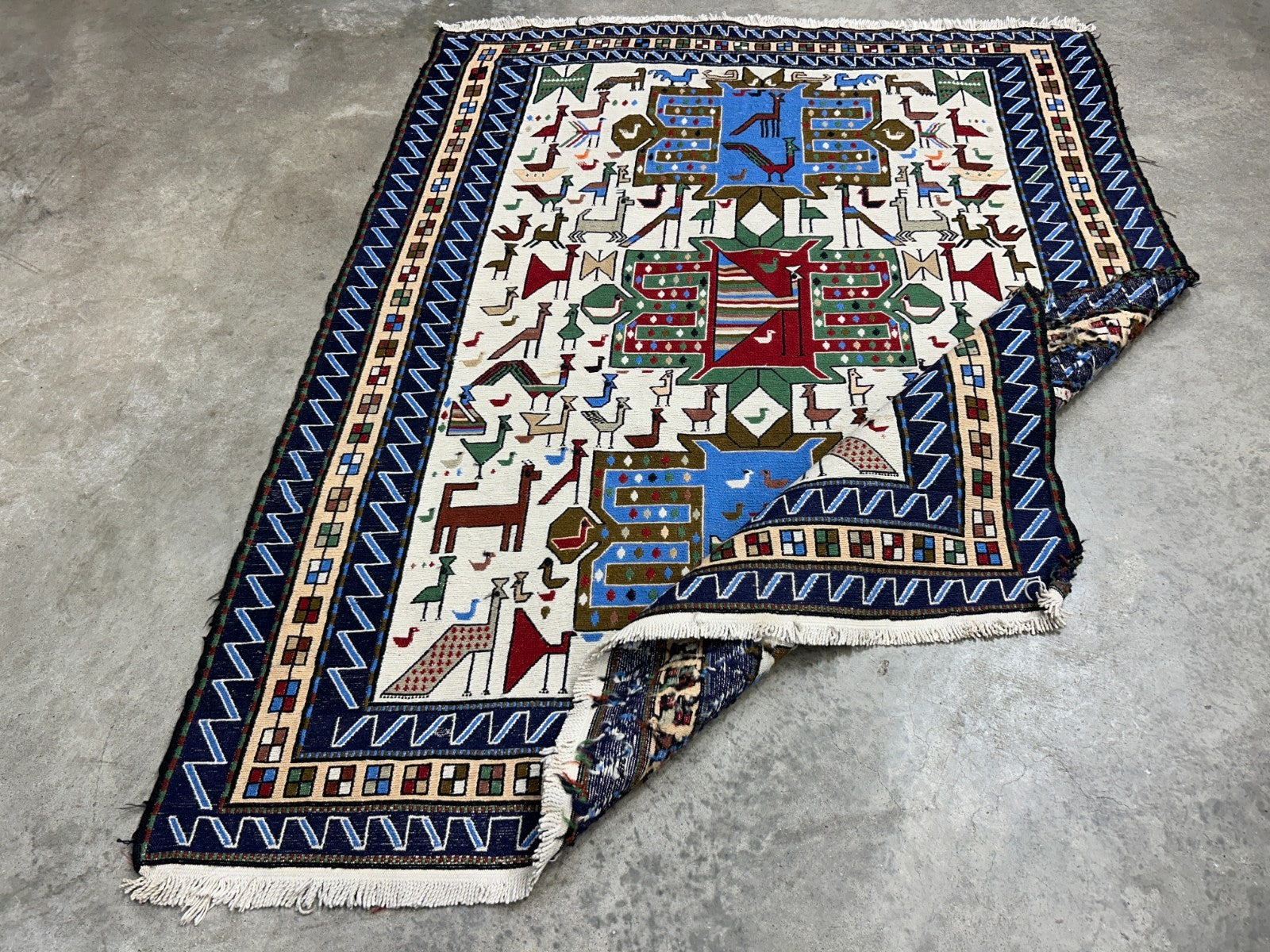 4'x4'10" Needle Punched 100% Wool Soumak Area Rug - Carpet