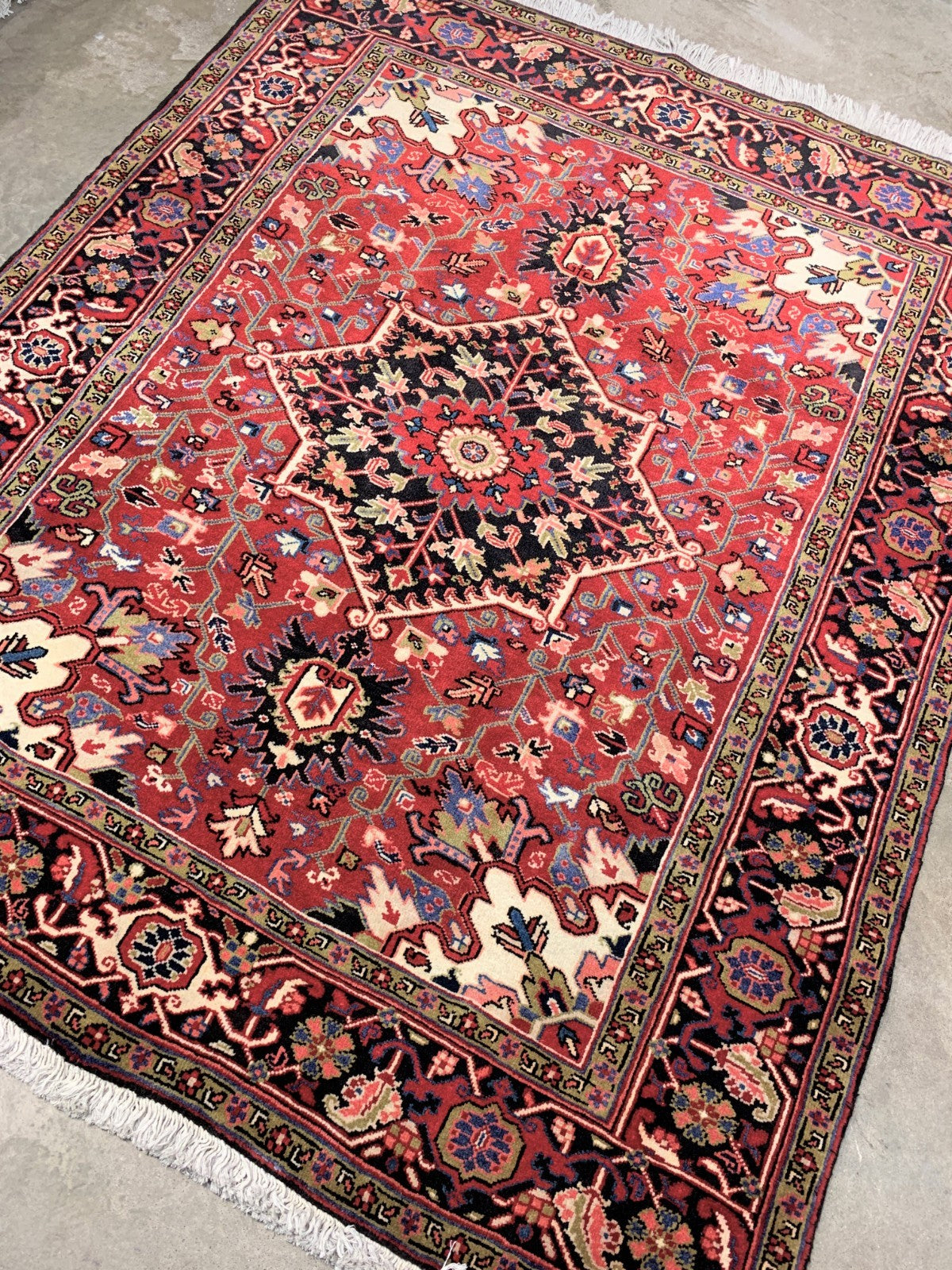 5'0" x 6'2" Hand-Knotted 100% Wool Pile Geometric Herize Area Rug