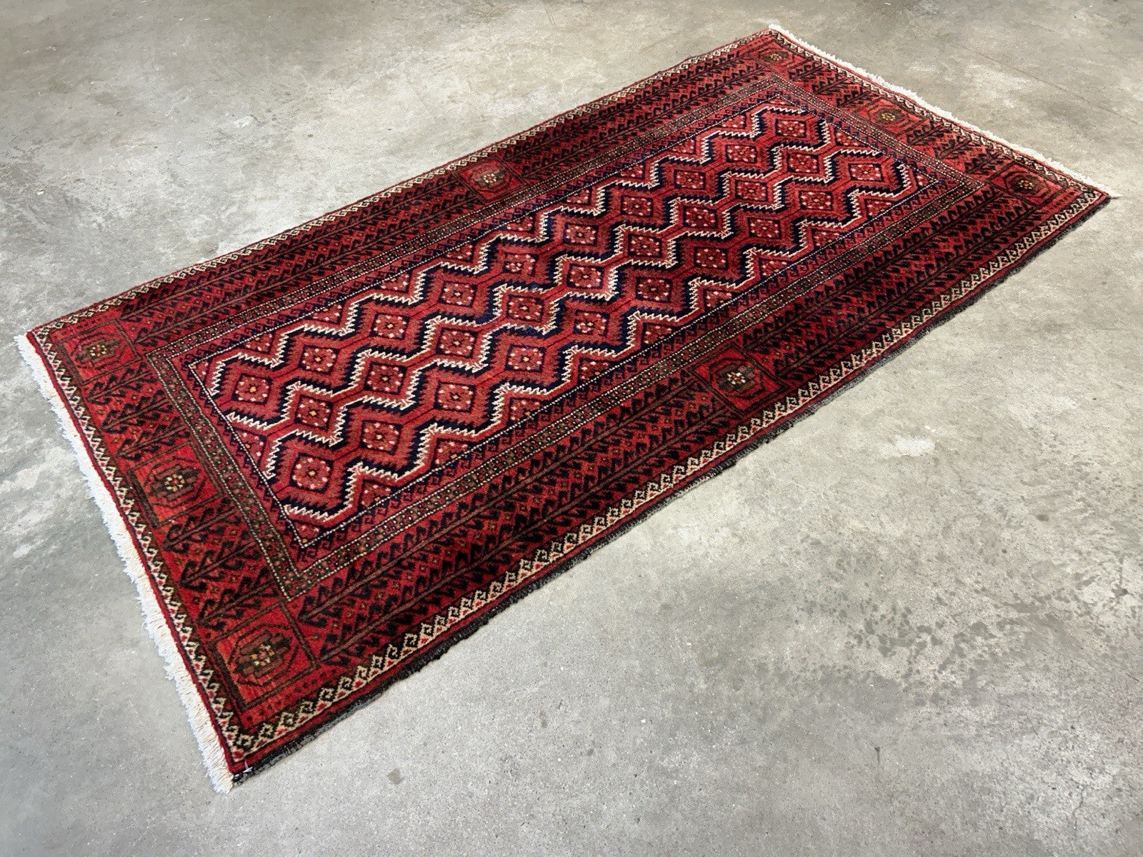 3’3”x6’2” Hand-Knotted 100% Wool Balouchi Area Rug - Carpet