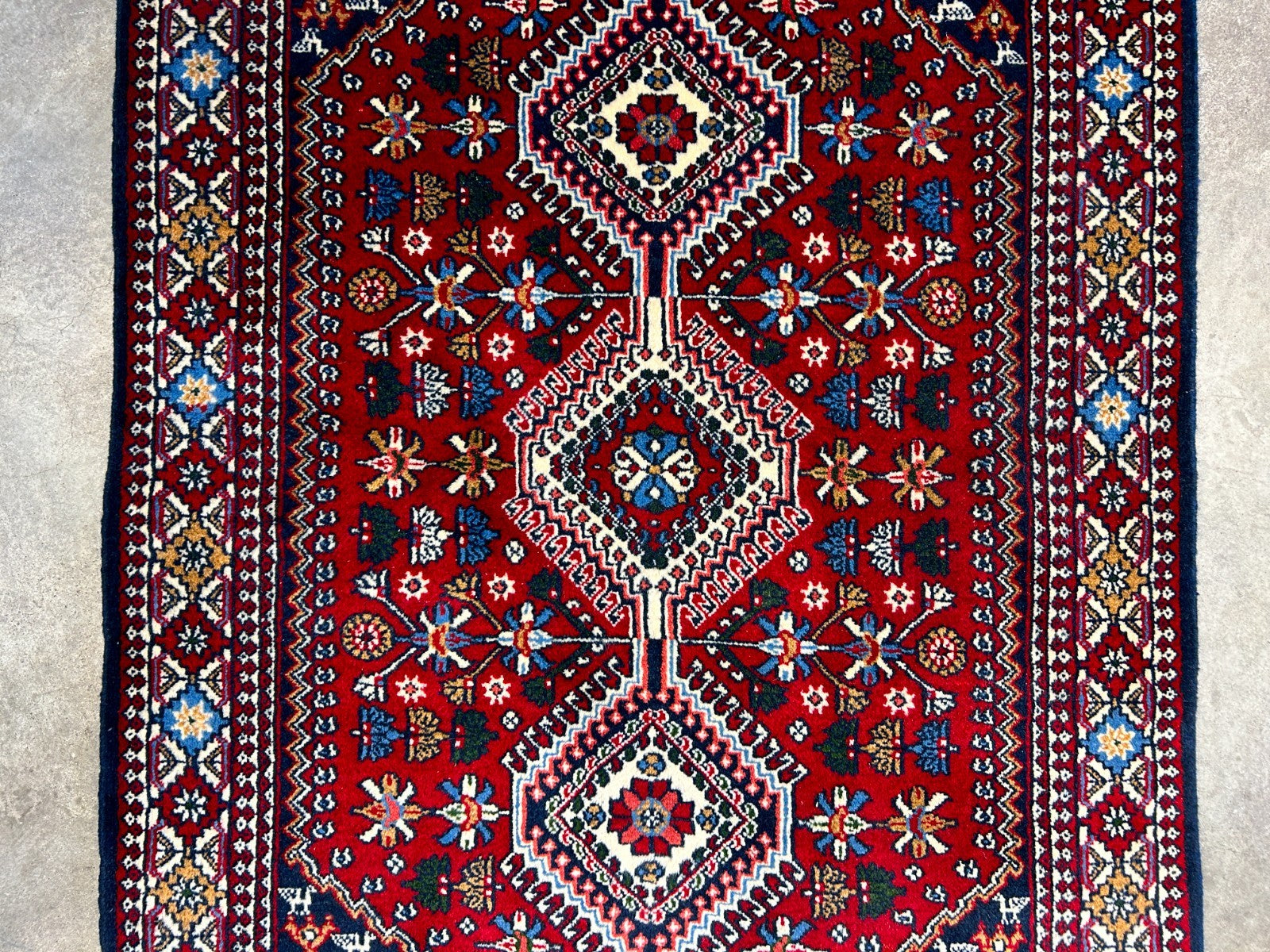 3'3"x5' Hand-Knotted 100% Wool Pile Yalamehe Rug