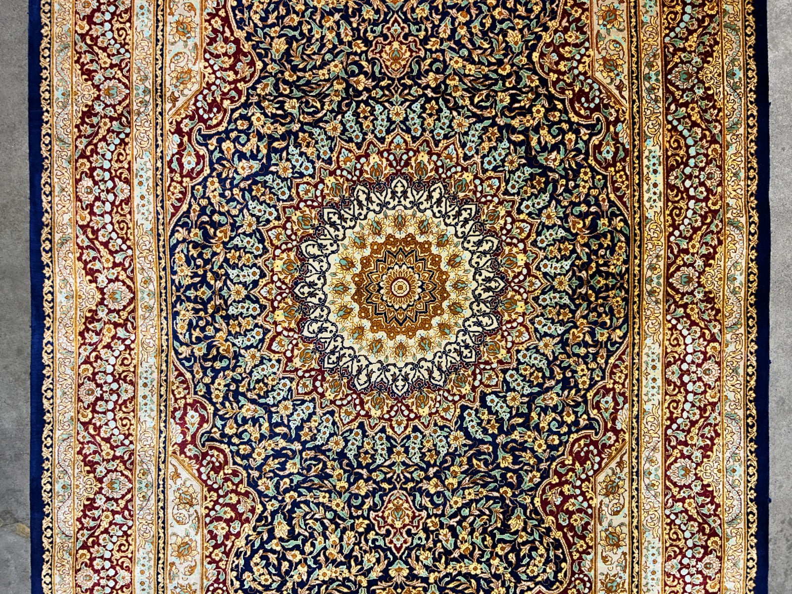 3'3"x5' Exquisite Extra-Fine Hand-Knotted 100% Silk Qume Area Rug - Carpet