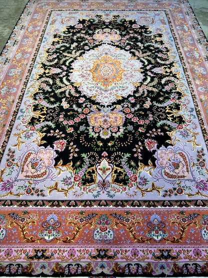 6'8"x10' Extra-Fine Hand-Knotted Wool & Silk Blend Tabrize Carpet - Area Rug