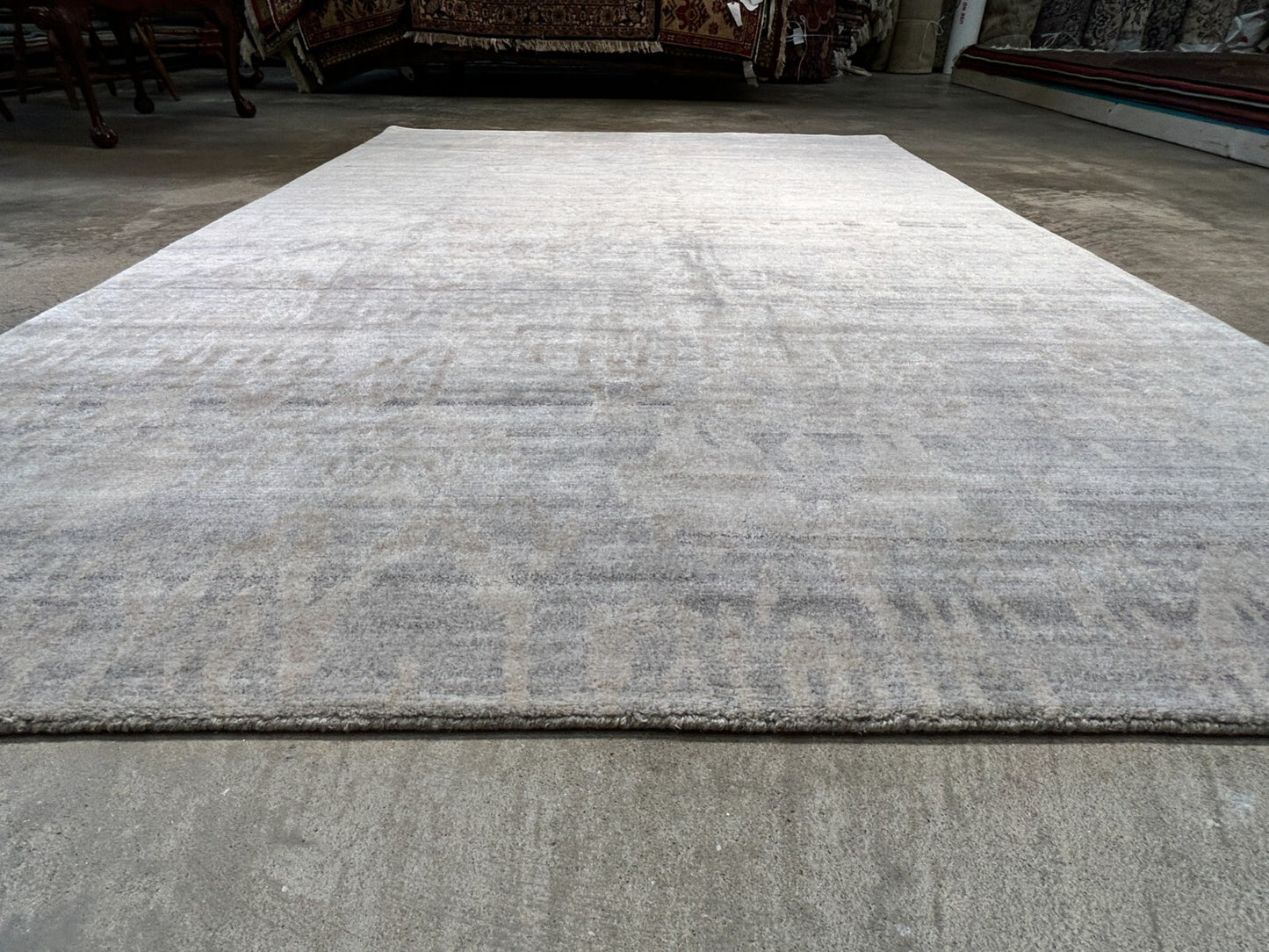 6'x8'11" Hand-Knotted 100% Wool Pile Modern Rug