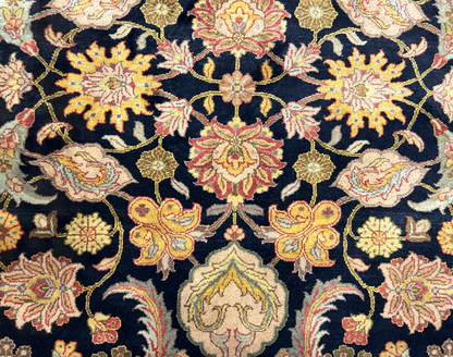 6'1"x9'1" Hand-Knotted 100% Wool Pile Agra Carpet - Area Rug