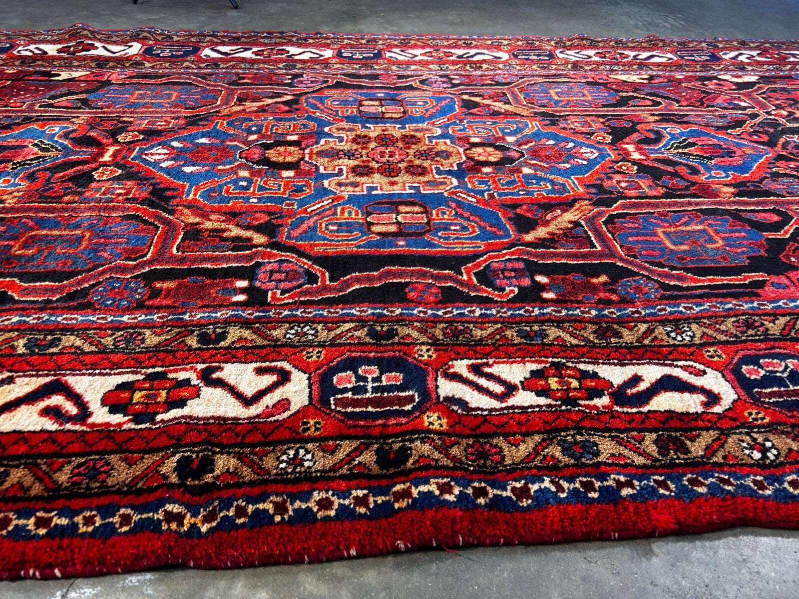 5'4" x 10'3" Hand-Knotted 100% Wool Carpet - Nahavande Area Rug