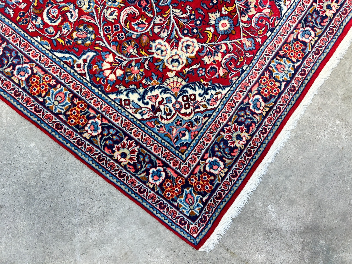 3'5"x5'2" Hand-Knotted 100% Wool Pile Sarouke Rug