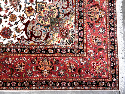 8'3"x11'3" Fine Hand-Knotted Wool & Silk Tabrize Rug