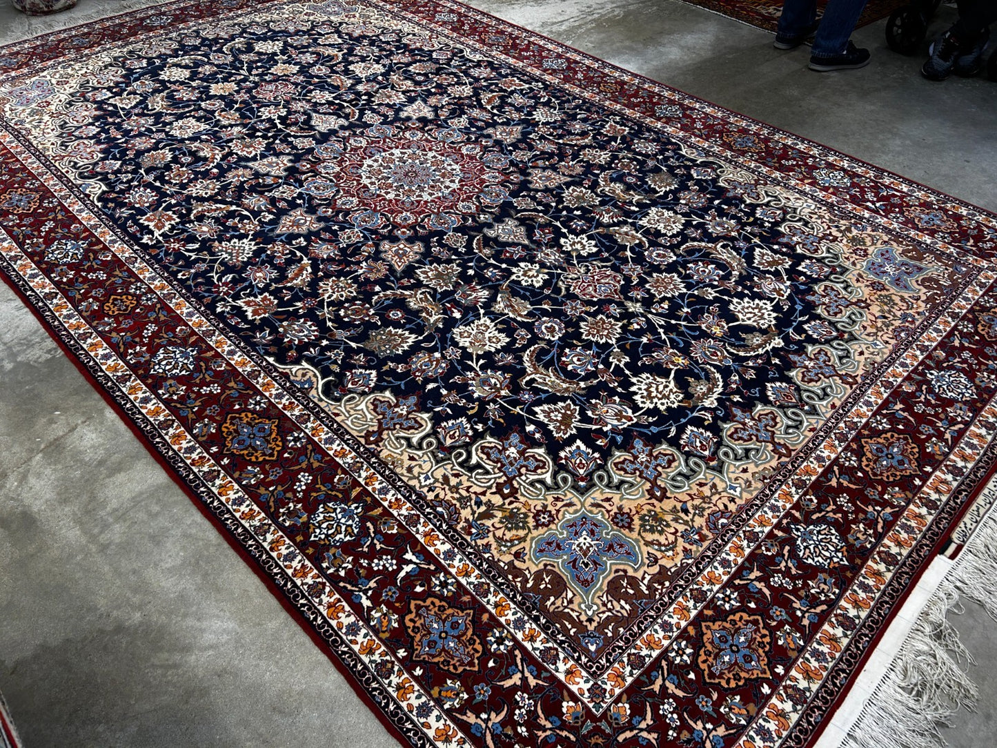 7'9"x12'8" Extra Fine Hand-Knotted Wool & Silk Isfahane Seirafian Rug
