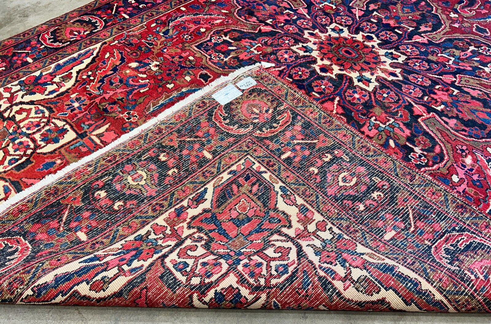 8'2"x11'6" Hand-Knotted 100% Wool Pile Herize Rug