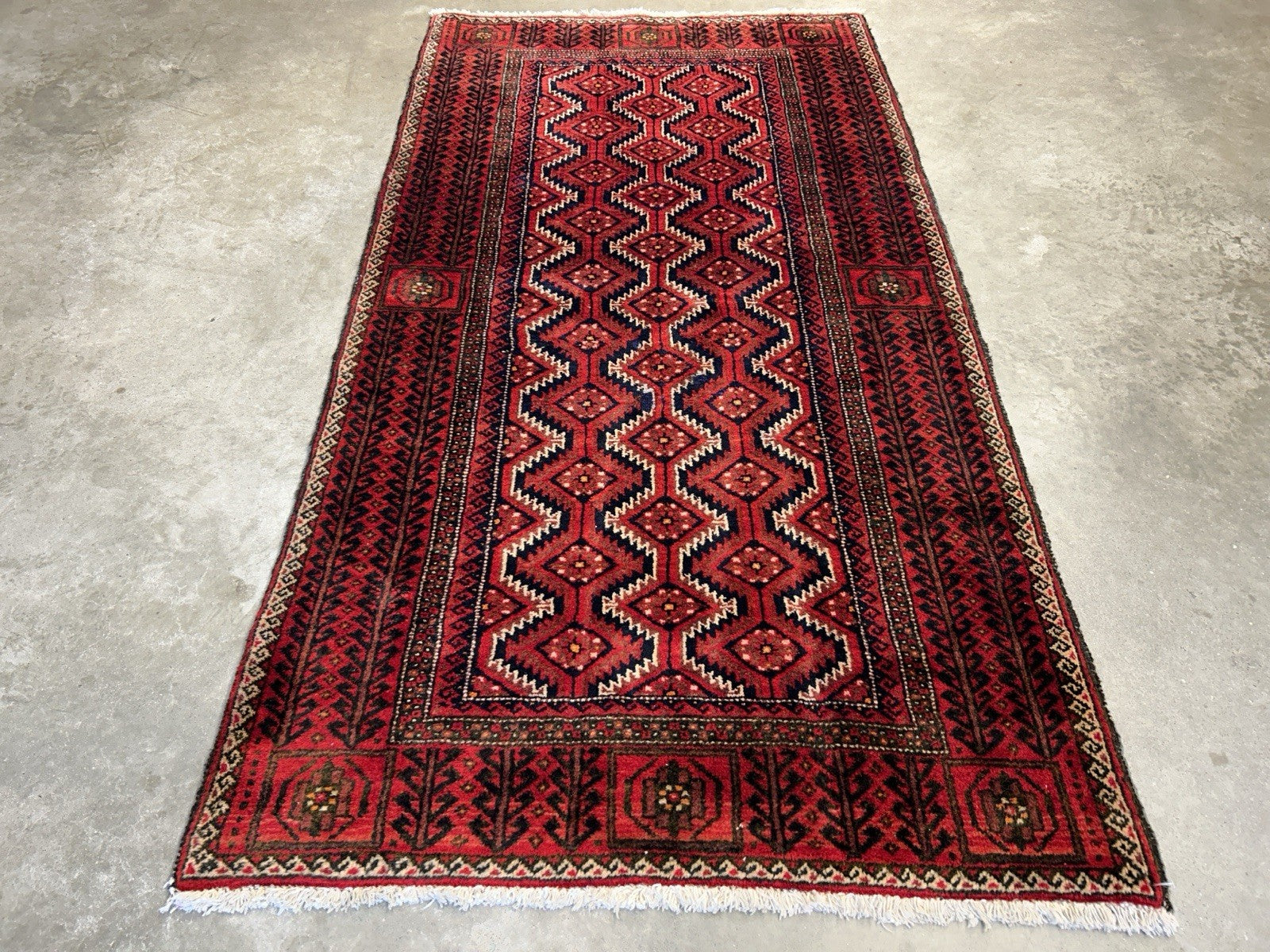 3’3”x6’2” Hand-Knotted 100% Wool Balouchi Area Rug - Carpet
