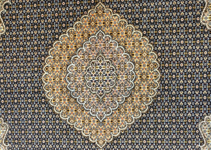 6'6"x9'9" Fine Hand-Knotted Wool & Silk Blend Tabrize Mahi Carpet - Area Rug