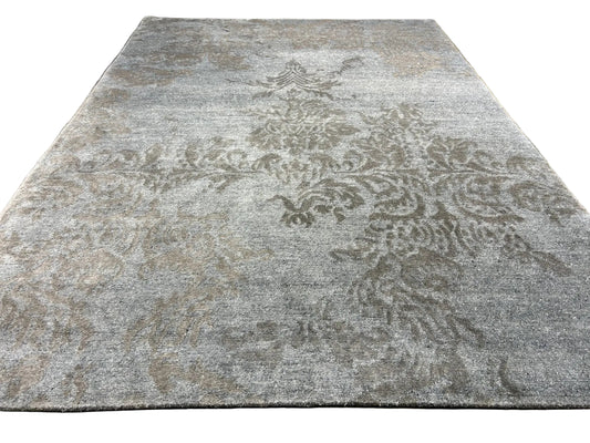 5'8"x7'10'' Hand-Knotted Wool & Silk  Pile Modern Area Rug - Carpet