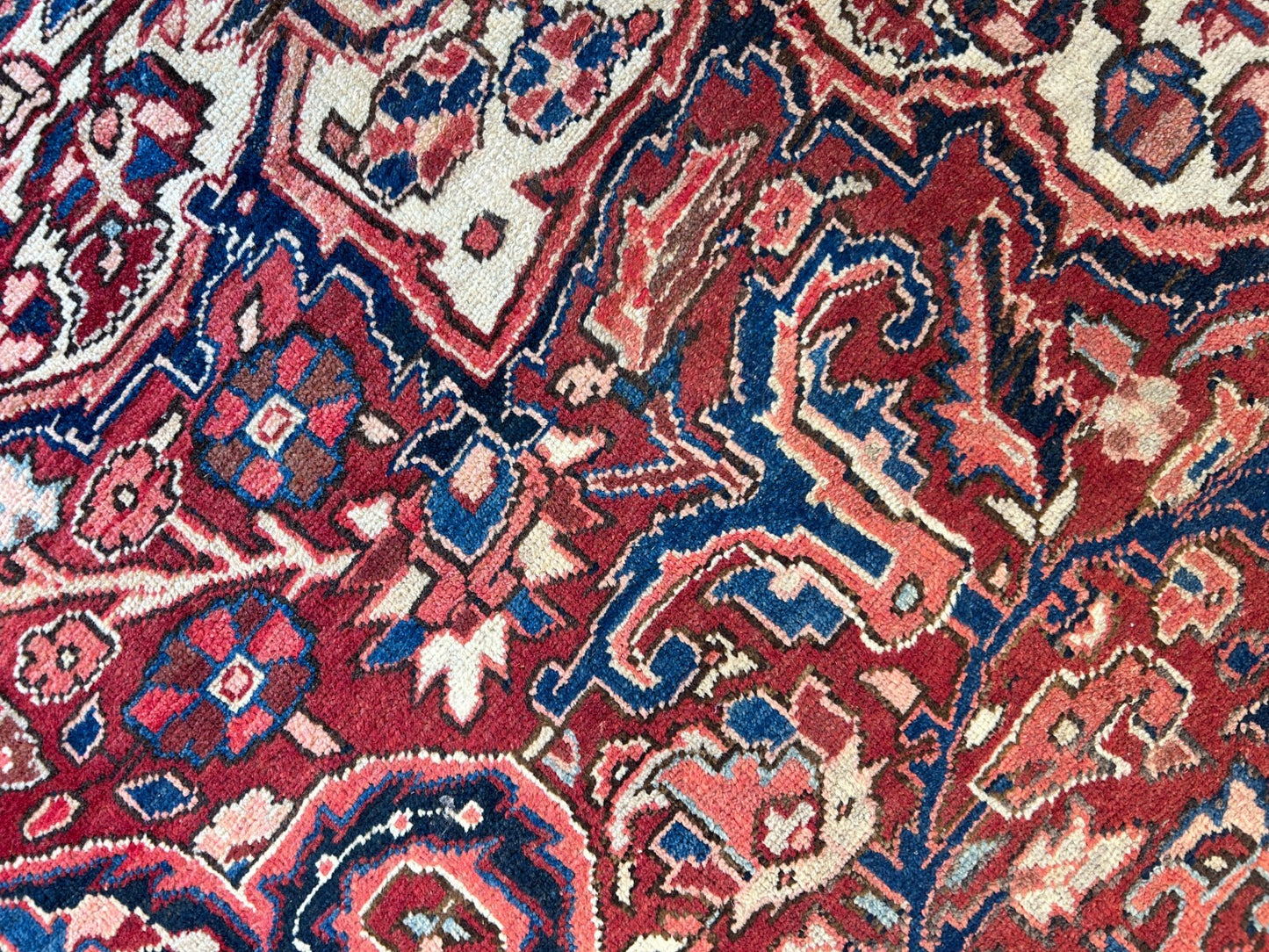 8'5"x11'9" Hand-Knotted 100% Wool Pile Herize Rug