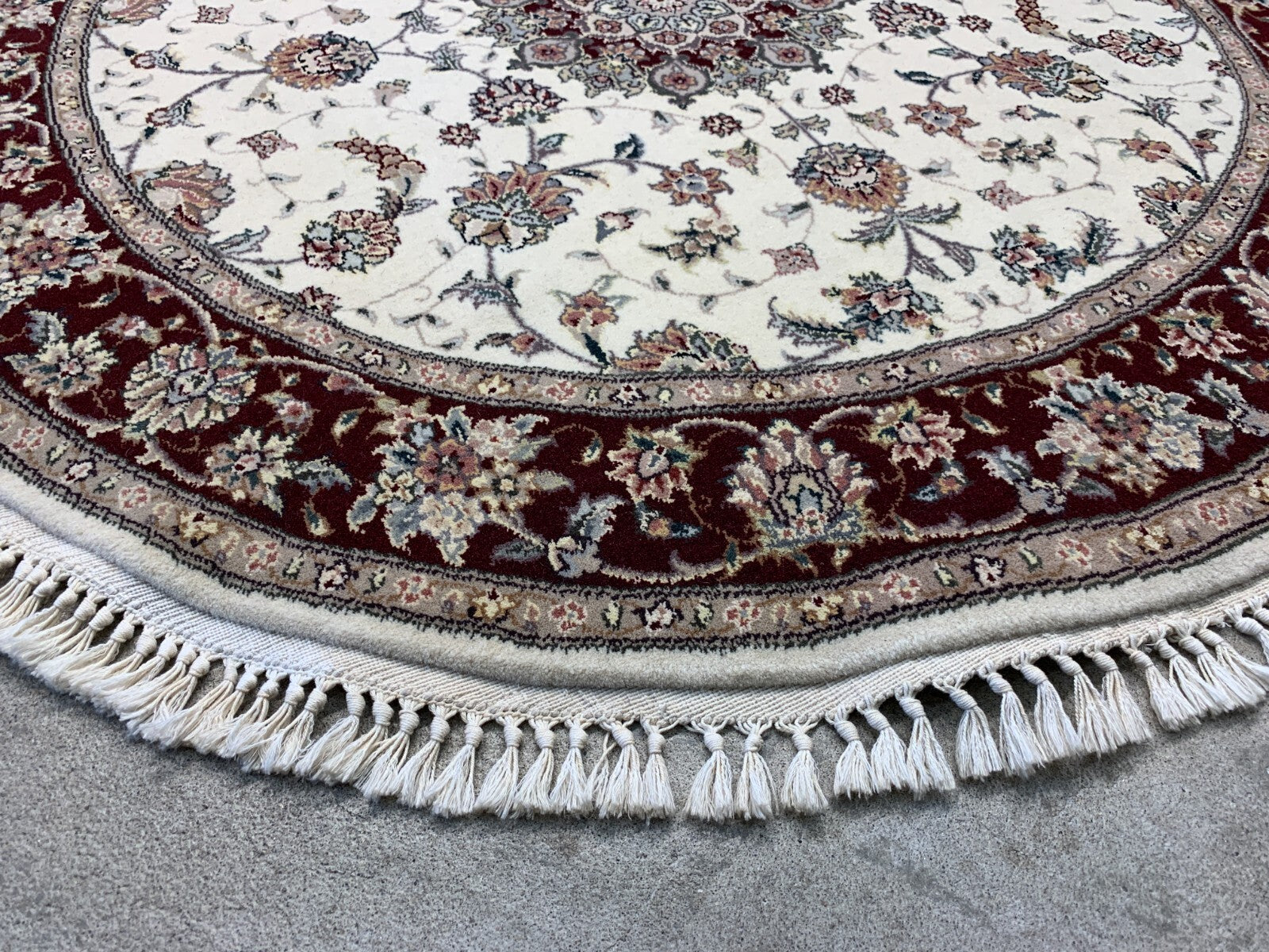 4' Diameter Exquisite Hand-Knotted 100% Wool Pile Oriental Rug