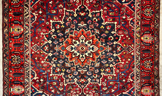 10'5"x12'8" Hand-Knotted 100% Wool Pile Bakhtiarie Rug