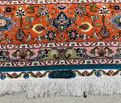 5'9"x9'5" Extra-Fine Hand-Knotted Wool & Silk Blend Tabrize Carpet - Area Rug