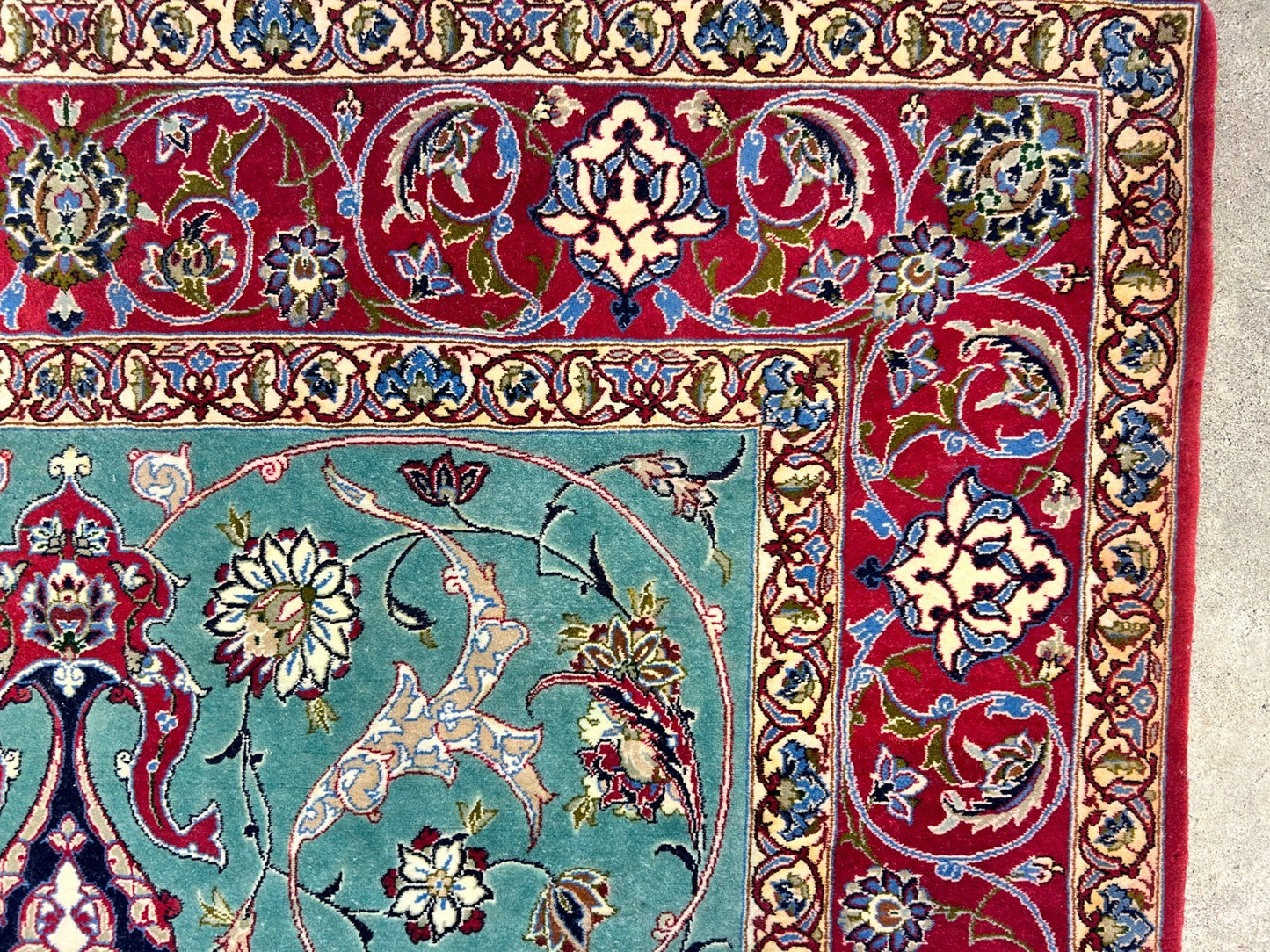 Collector Item-Fine 3'7"x5'9" Antique Hand-Knotted 100% Wool Isfahane Prayer Rug