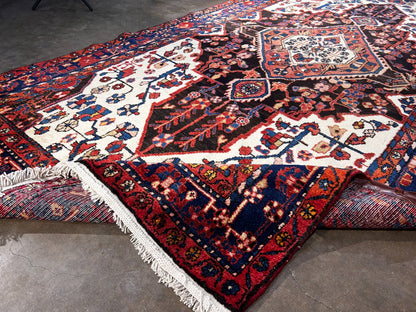 5'4" x 10'4" Hand-Knotted 100% Wool Nahavande Area Rug