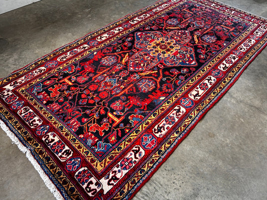 5'0" x 9'5'' Hand-Knotted 100% Lamb Wool Pile Nahavande Area Rug